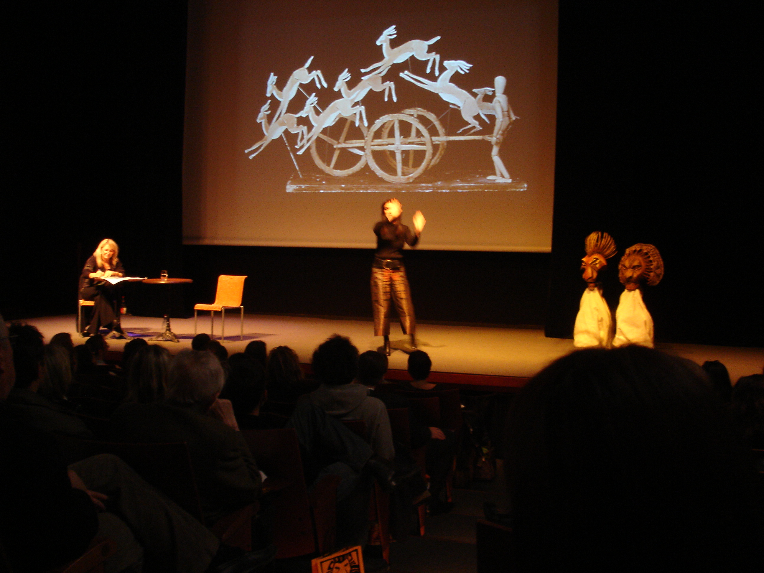 Conférence de Presse de Julie Taymor Le Roi Lion