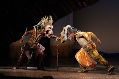 Le Roi Lion - Confrontation Scar et Mufasa